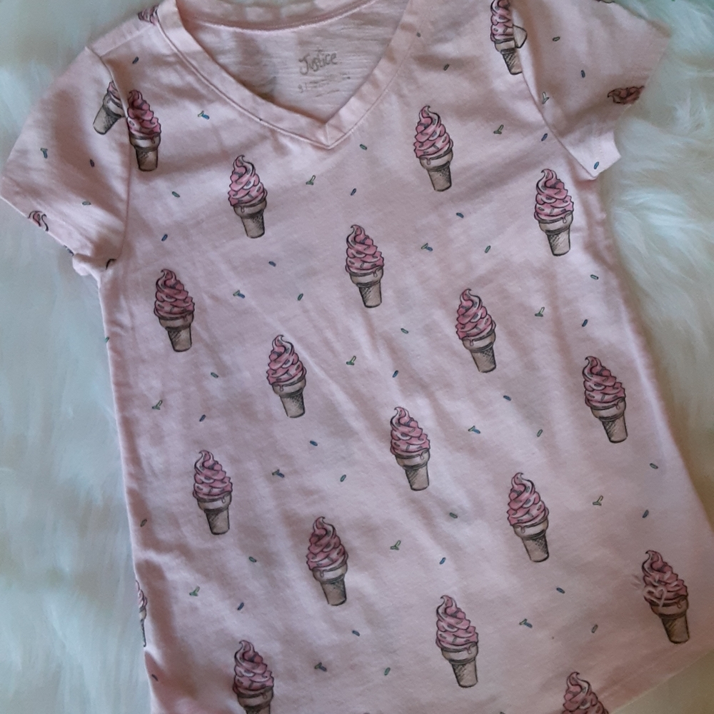 Justice Short Sleeve T-shirt Size 8